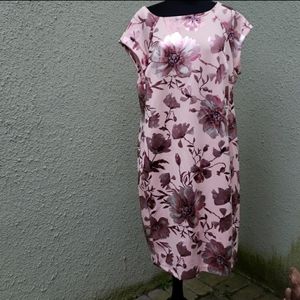 ECI NY Pink Dress with Metalic Floral Graphic